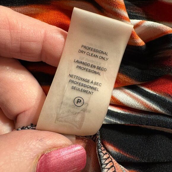 ❤️CALVIN KLEIN SLEEVELESS SHELL/TOP  SPRING/SUMMER/OFFICE  SMALL - Picture 6 of 7